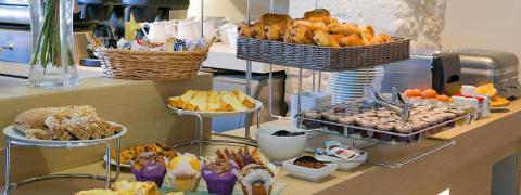 Best Western Hôtel du Roy d'Aragon : Hotel Bonifacio - Le petit déjeuner  
