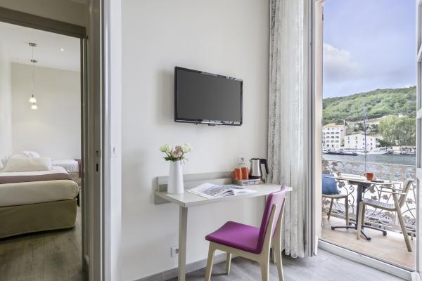 Best Western Hôtel du Roy d'Aragon : Hotel Bonifacio - Family Room