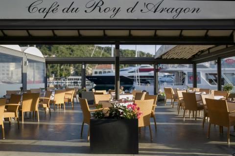 Best Western Hôtel du Roy d'Aragon : Hotel Bonifacio - Le café du Roy d'Aragon