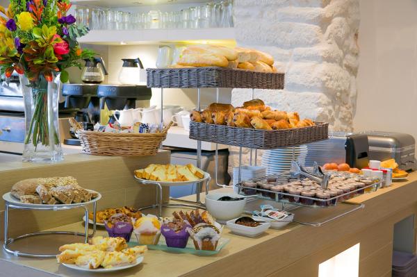 Best Western Hôtel du Roy d'Aragon : Hotel Bonifacio - Le petit déjeuner  