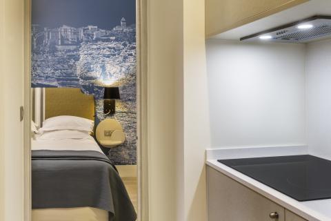 Best Western Hôtel du Roy d'Aragon : Hotel Bonifacio - Studio 1