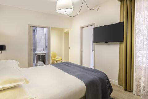 Best Western Hôtel du Roy d'Aragon : Hotel Bonifacio - Studio 1